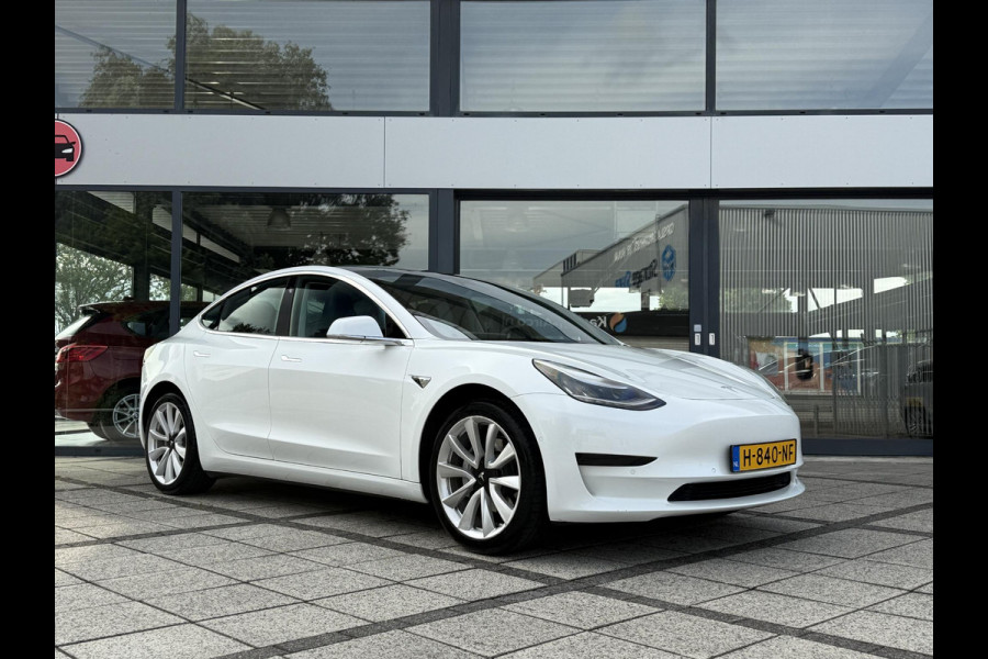 Tesla Model 3 Range Plus RWD | Autopilot | Panorama | Leder |