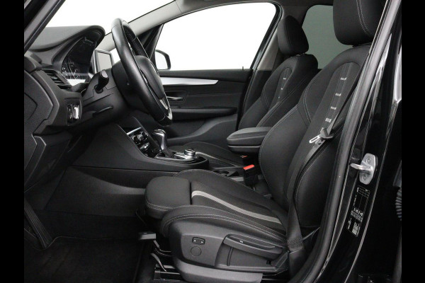 BMW 2 Serie Gran Tourer 218d Advantage | Sportstoelen | Stoelverwarming | Navigatie | Bluetooth | Parkeerhulp | Climate control | Cruise control