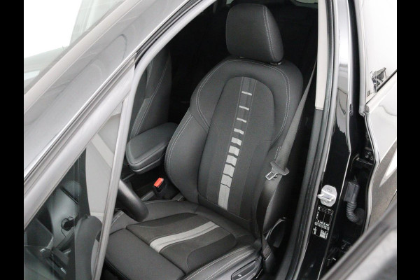 BMW 2 Serie Gran Tourer 218d Advantage | Sportstoelen | Stoelverwarming | Navigatie | Bluetooth | Parkeerhulp | Climate control | Cruise control