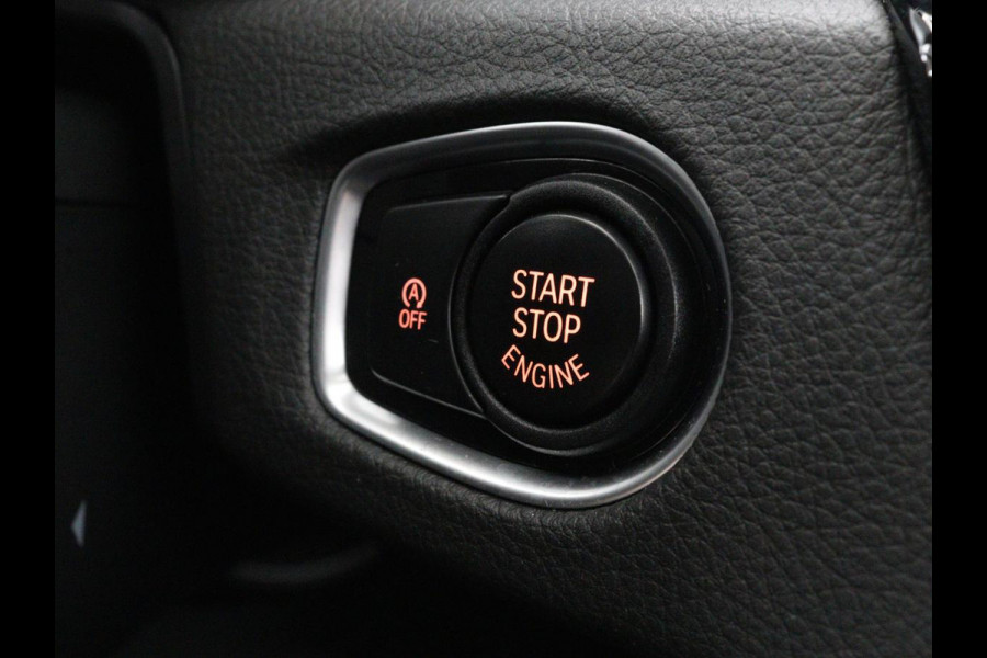 BMW 2 Serie Gran Tourer 218d Advantage | Sportstoelen | Stoelverwarming | Navigatie | Bluetooth | Parkeerhulp | Climate control | Cruise control