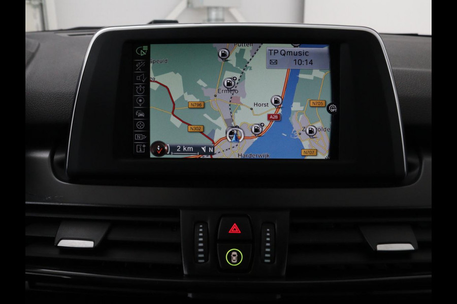 BMW 2 Serie Gran Tourer 218d Advantage | Sportstoelen | Stoelverwarming | Navigatie | Bluetooth | Parkeerhulp | Climate control | Cruise control