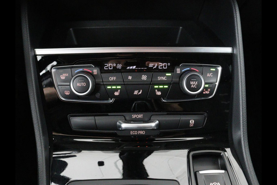 BMW 2 Serie Gran Tourer 218d Advantage | Sportstoelen | Stoelverwarming | Navigatie | Bluetooth | Parkeerhulp | Climate control | Cruise control