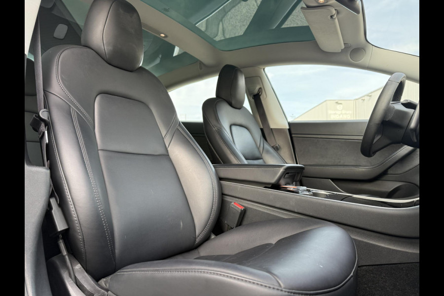 Tesla Model 3 Range Plus RWD | Autopilot | Panorama | Leder |