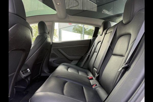Tesla Model 3 Range Plus RWD | Autopilot | Panorama | Leder |