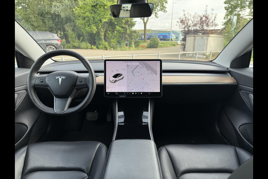 Tesla Model 3 Range Plus RWD | Autopilot | Panorama | Leder |