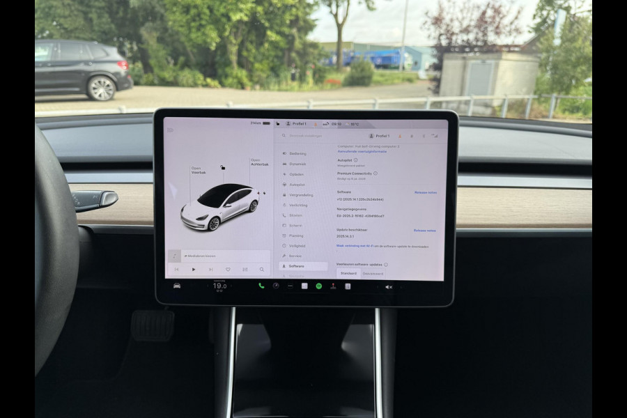 Tesla Model 3 Range Plus RWD | Autopilot | Panorama | Leder |