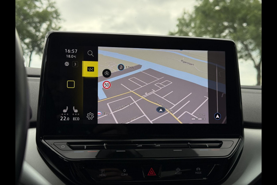 Volkswagen ID.4 First 77 kWh Navi | Camera | ECC