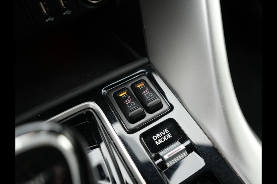 Mitsubishi Eclipse Cross 2.4 Business Intense+ Plug In Hybrid PHEV | Adaptive Cruise | 360 Camera | Keyless | Alcantara Sportstoelen Verwarmd | Navi Full Map | BLIS | Apple Carplay |
