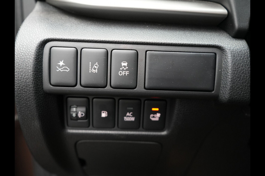 Mitsubishi Eclipse Cross 2.4 Business Intense+ Plug In Hybrid PHEV | Adaptive Cruise | 360 Camera | Keyless | Alcantara Sportstoelen Verwarmd | Navi Full Map | BLIS | Apple Carplay |
