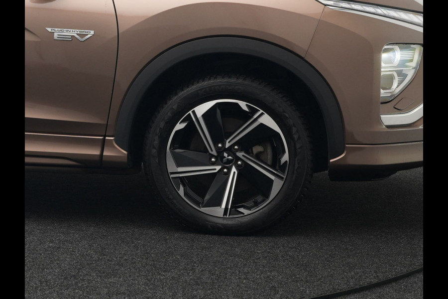 Mitsubishi Eclipse Cross 2.4 Business Intense+ Plug In Hybrid PHEV | Adaptive Cruise | 360 Camera | Keyless | Alcantara Sportstoelen Verwarmd | Navi Full Map | BLIS | Apple Carplay |