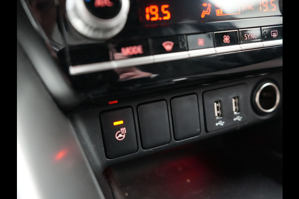 Mitsubishi Eclipse Cross 2.4 Business Intense+ Plug In Hybrid PHEV | Adaptive Cruise | 360 Camera | Keyless | Alcantara Sportstoelen Verwarmd | Navi Full Map | BLIS | Apple Carplay |
