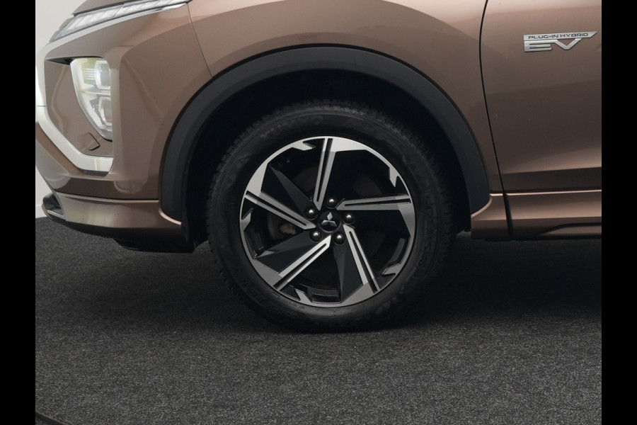 Mitsubishi Eclipse Cross 2.4 Business Intense+ Plug In Hybrid PHEV | Adaptive Cruise | 360 Camera | Keyless | Alcantara Sportstoelen Verwarmd | Navi Full Map | BLIS | Apple Carplay |