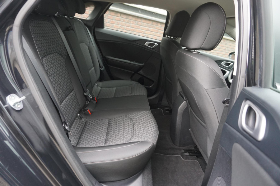 Kia Ceed 1.0 T-GDi 120PK DynamicLine/All-Season/ Rijklaarprijs met Garantie.