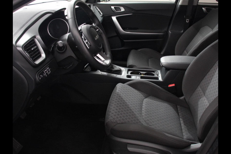 Kia Ceed Sportswagon 1.0 T-GDi ComfortLine | Camera | Navigatie | Apple Carplay/Android Auto | Climate Control | Cruise control | Lichtmetalen velgen