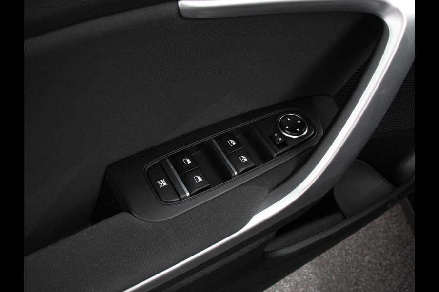 Kia Ceed Sportswagon 1.0 T-GDi ComfortLine | Camera | Navigatie | Apple Carplay/Android Auto | Climate Control | Cruise control | Lichtmetalen velgen
