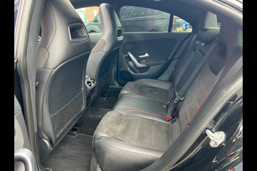 Mercedes-Benz CLA-Klasse 180 d Premium Plus AMG PANO/Nightpakket