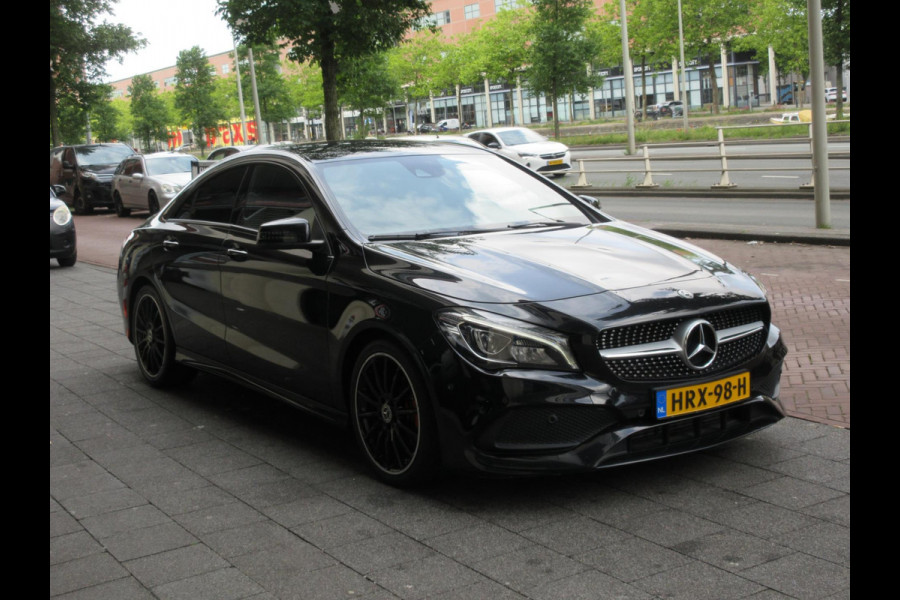 Mercedes-Benz CLA-Klasse 200 AMG Automaat Xenon Led Navi Leer