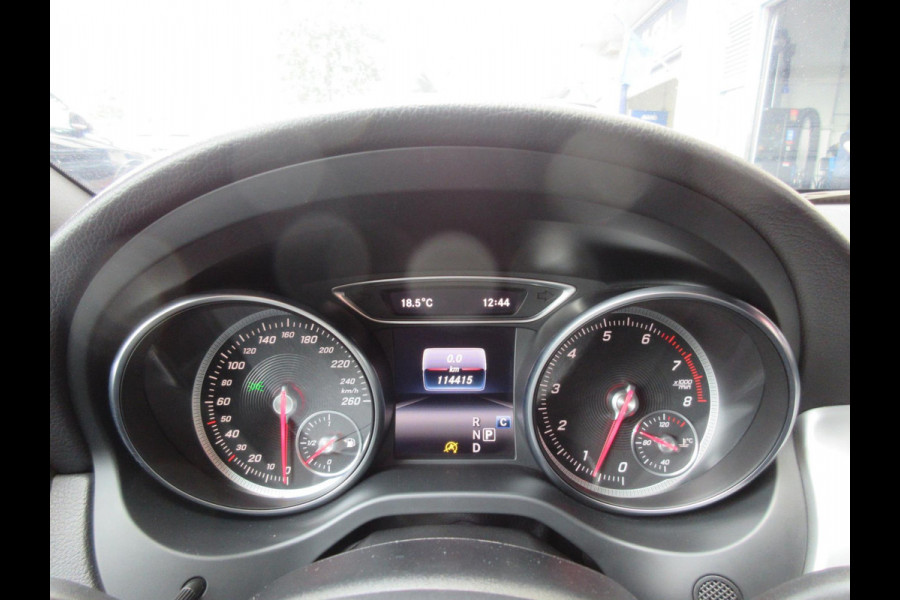 Mercedes-Benz CLA-Klasse 200 AMG Automaat Xenon Led Navi Leer