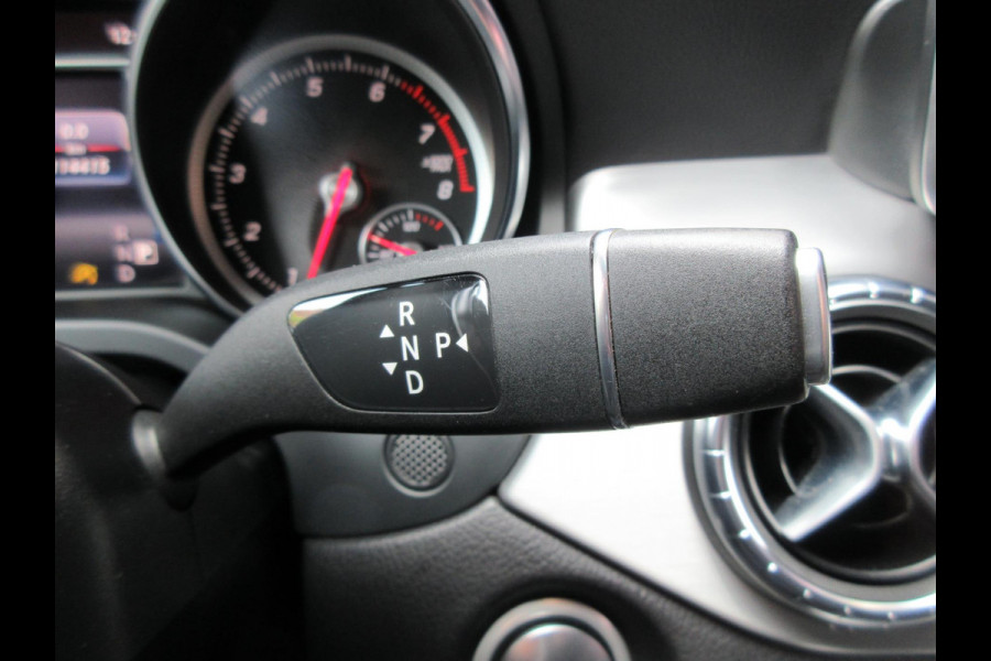 Mercedes-Benz CLA-Klasse 200 AMG Automaat Xenon Led Navi Leer