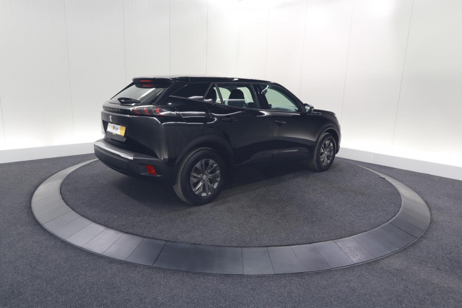 Peugeot e-2008 EV Active Pack 50 kWh | Camera | Navigatie | Parkeersensoren | Climate Control