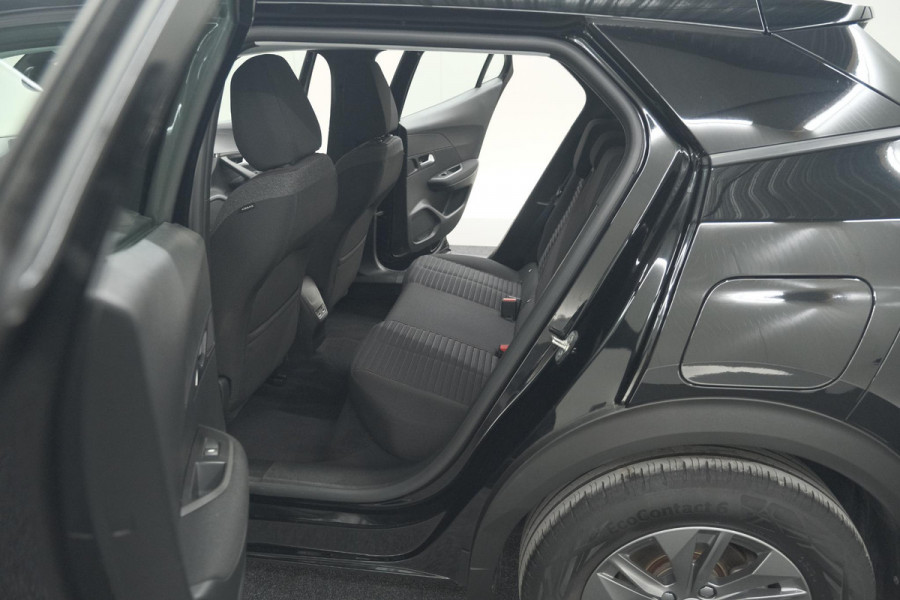 Peugeot e-2008 EV Active Pack 50 kWh | Camera | Navigatie | Parkeersensoren | Climate Control
