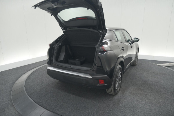 Peugeot e-2008 EV Active Pack 50 kWh | Camera | Navigatie | Parkeersensoren | Climate Control