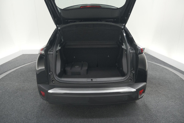 Peugeot e-2008 EV Active Pack 50 kWh | Camera | Navigatie | Parkeersensoren | Climate Control