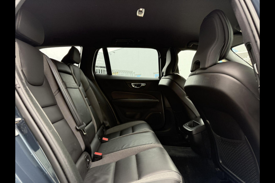 Volvo V60 2.0 B4 Aut. R-Design | Navi | Camera | Trekhaak | Memory |