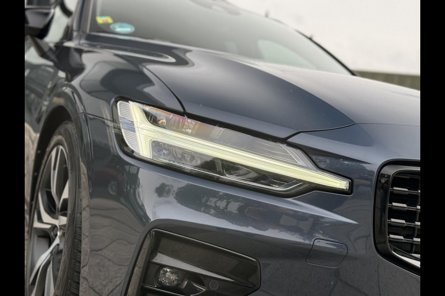 Volvo V60 2.0 B4 Aut. R-Design | Navi | Camera | Trekhaak | Memory |