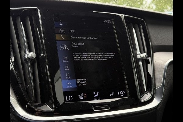 Volvo V60 2.0 B4 Aut. R-Design | Navi | Camera | Trekhaak | Memory |