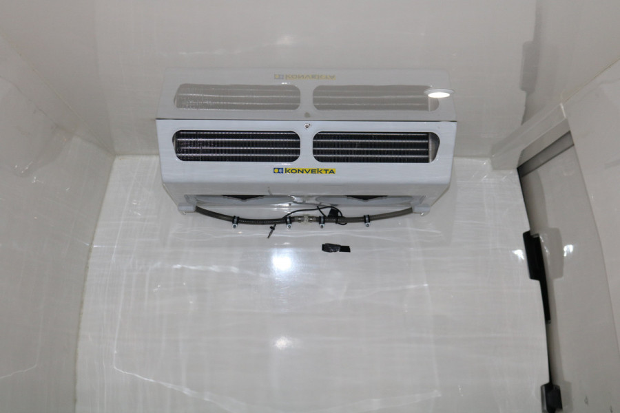 Volkswagen Transporter 2.0 TDI L2 H1 Koelwagen 0 Graden koeling Airco Sidebars