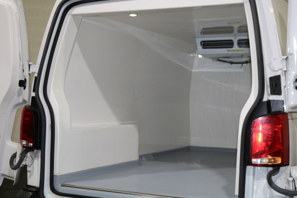 Volkswagen Transporter 2.0 TDI L2 H1 Koelwagen 0 Graden koeling Airco Sidebars