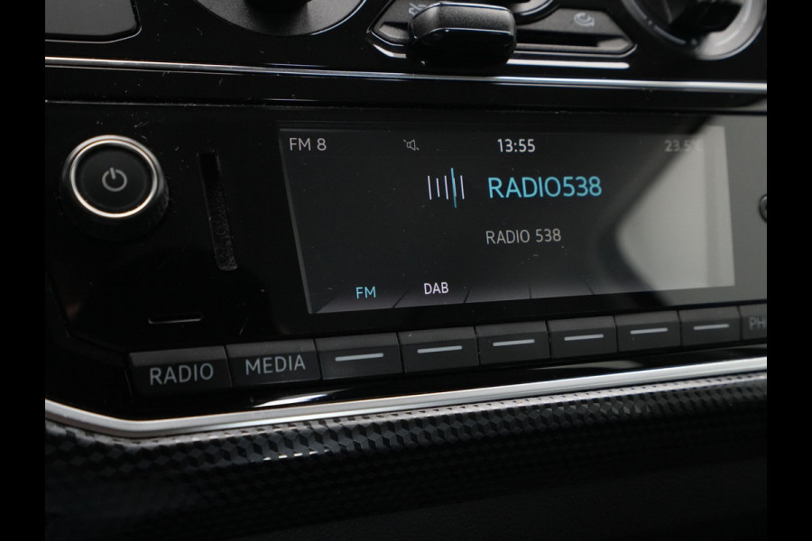 Volkswagen up! 1.0 BMT 60pk move up! Airco Bluetooth Dab 4-deurs