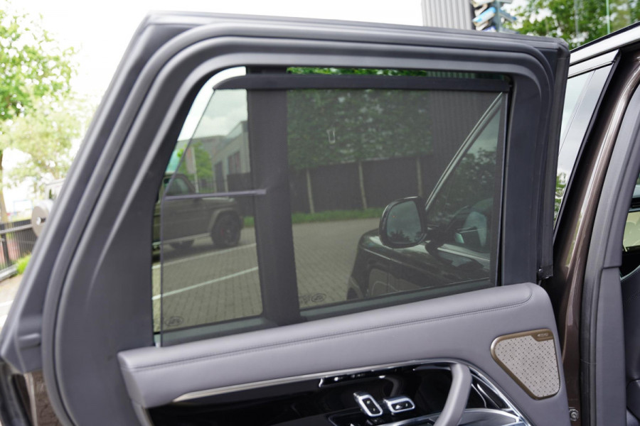 Land Rover Range Rover P 550 E Autobiography SVO Tourmaline Brown NU BINNEN