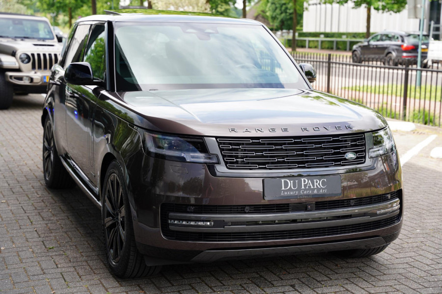 Land Rover Range Rover P 550 E Autobiography SVO Tourmaline Brown NU BINNEN