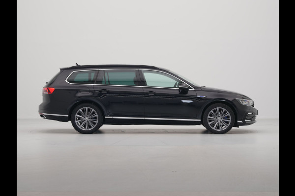 Volkswagen Passat Variant 1.4 TSI 218pk PHEV GTE Business Navigatie Virtual Cockpit Pdc Acc 192