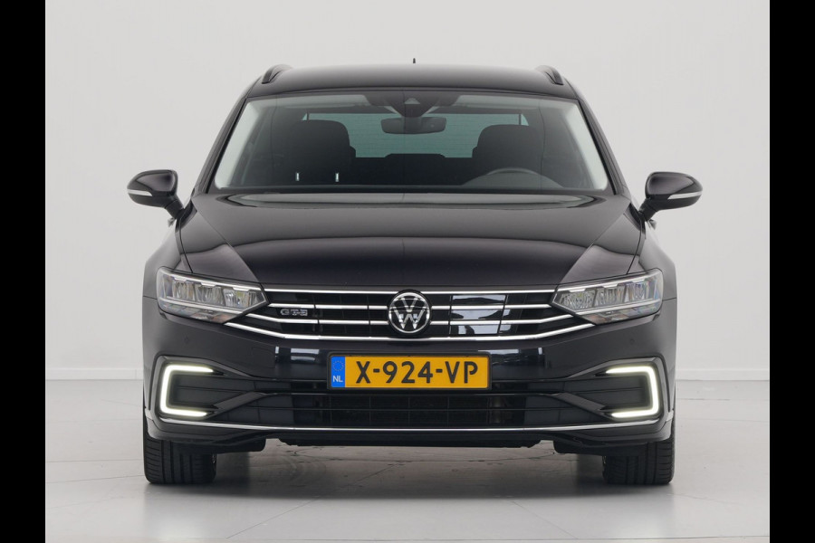 Volkswagen Passat Variant 1.4 TSI 218pk PHEV GTE Business Navigatie Virtual Cockpit Pdc Acc 192