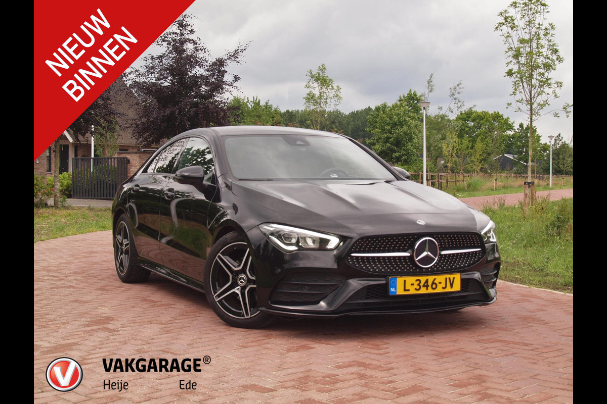 Mercedes-Benz CLA-Klasse 180 Premium Plus | Amg-Pakket | Camera | Apple Carplay | Cruise Control | Nieuw Model | Mercedes-Benz CLA-Klasse 180 Premium Plus | Amg-Pakket | Camera | Apple Carplay | Cruise Control | Nieuw Model |