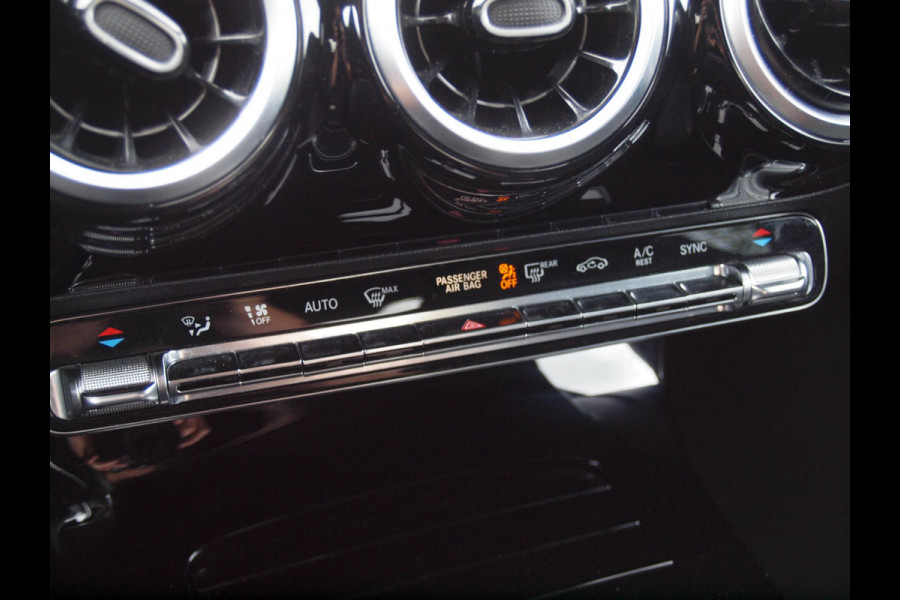 Mercedes-Benz CLA-Klasse 180 Premium Plus | Amg-Pakket | Camera | Apple Carplay | Cruise Control | Nieuw Model |