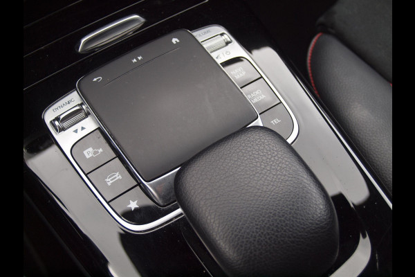 Mercedes-Benz CLA-Klasse 180 Premium Plus | Amg-Pakket | Camera | Apple Carplay | Cruise Control | Nieuw Model |