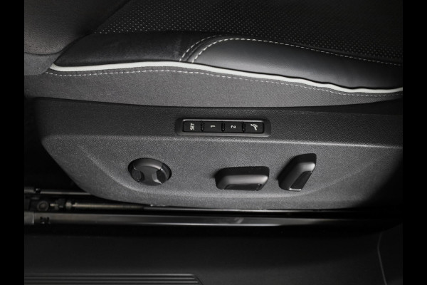 Škoda Enyaq 85 Sportline 286pk | Light Band | Canton Sound | Head up | Panoramadak | 21 inch black |