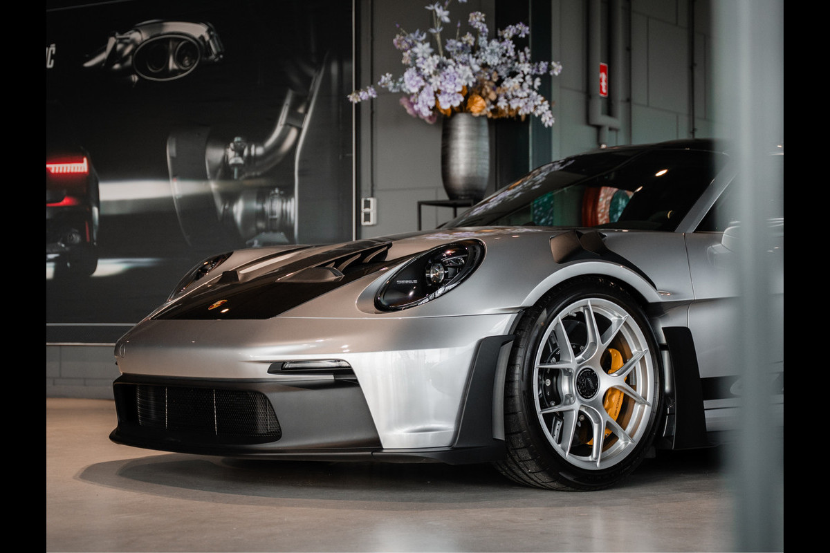 Porsche 911 4.0 GT3 RS | WEISSACH | KERAMISCH | BTW | LIFT Porsche 911 4.0 GT3 RS | WEISSACH | KERAMISCH | BTW | LIFT
