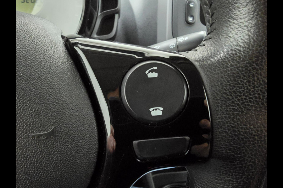 Peugeot 108 Occasion 1.0 e-VTi Active met airco en bluetooth audio | Sportieve look | Tweedehands Peugeot 108 zwart | Dagrij led |