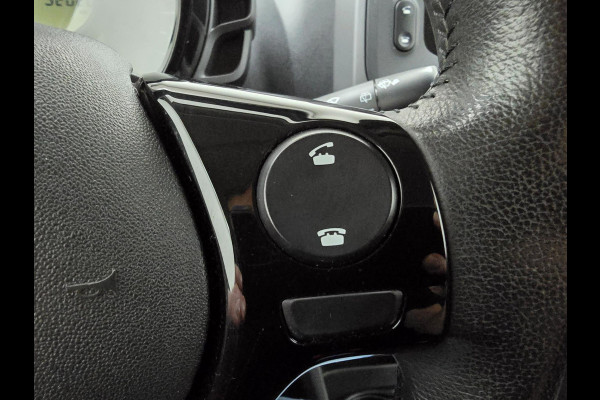 Peugeot 108 Occasion 1.0 e-VTi Active met airco en bluetooth audio | Sportieve look | Tweedehands Peugeot 108 zwart | Dagrij led |