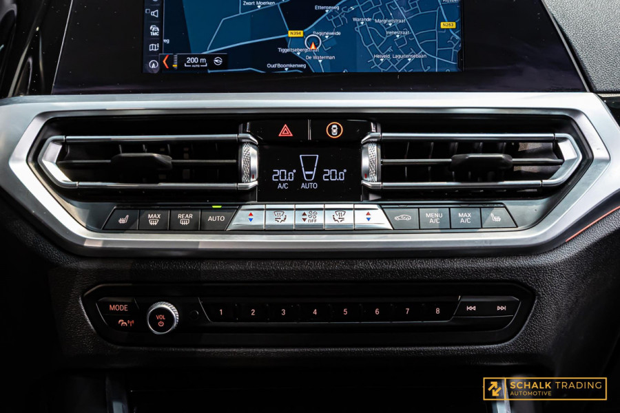 BMW 3 Serie Touring 320i High Executive|Leder|Sportstoelen|