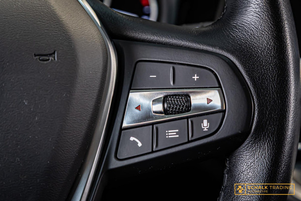 BMW 3 Serie Touring 320i High Executive|Leder|Sportstoelen|