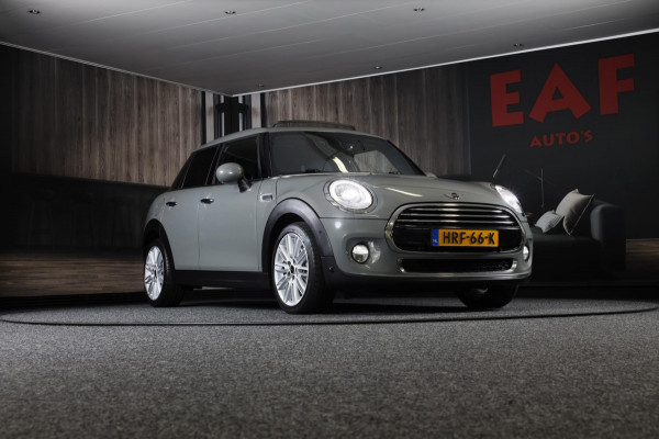 MINI Mini 1.5 Cooper Chili 5 Deurs / AUT / Navi / Camera / Cruise Control / Open Pano / Led / Pdc / 17 Inch
