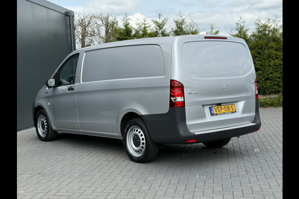 Mercedes-Benz eVito 66 kWh / FULL ELECTRIC / L2H1 / CAMERA / AIRCO / NAVI / 2x LAADKABEL / 3-ZITS / VITO