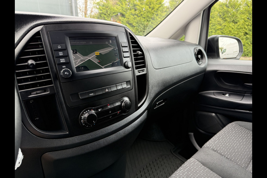 Mercedes-Benz eVito 66 kWh / FULL ELECTRIC / L2H1 / CAMERA / AIRCO / NAVI / 2x LAADKABEL / 3-ZITS / VITO