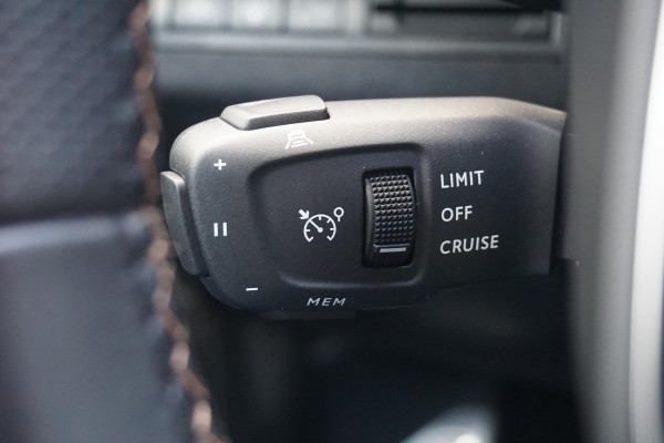 Peugeot 5008 1.2 PureTech GT AUTOMAAT | 360° CAMERA | NAVI | ELEKTRISCHE ACHTERKLEP | 7-PERSOONS |
